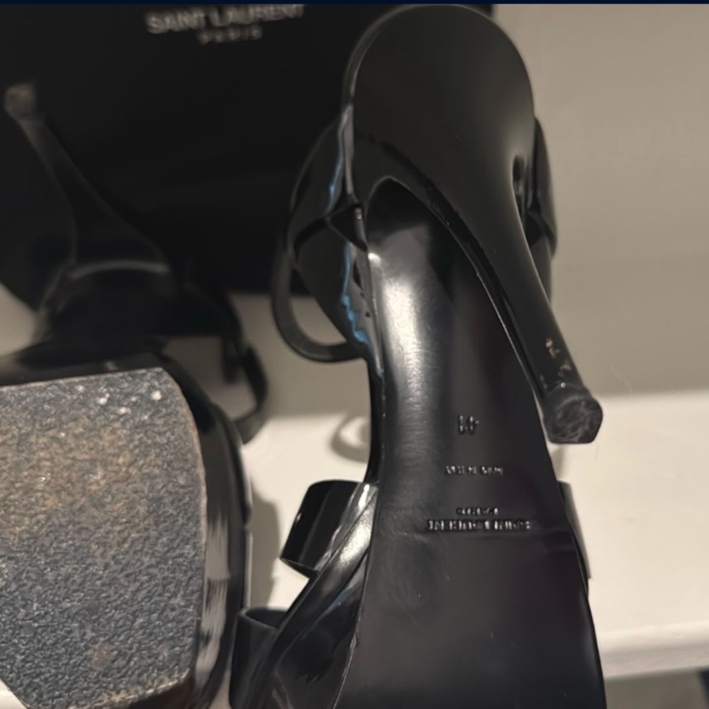 YSL Black Patent Leather Sandals - Picture 3 of 4